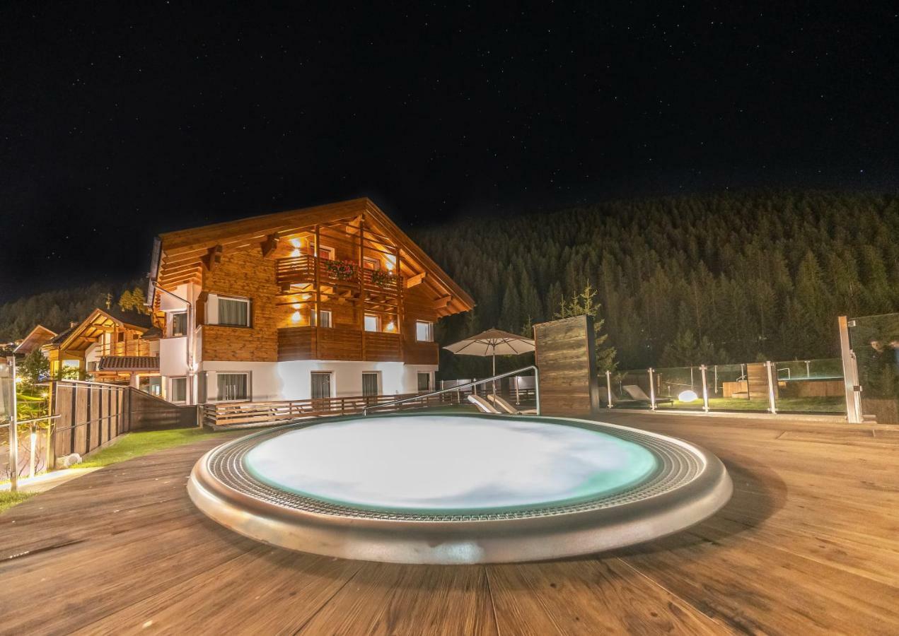 Hotel Comploj Adults Only Sëlva Buitenkant foto